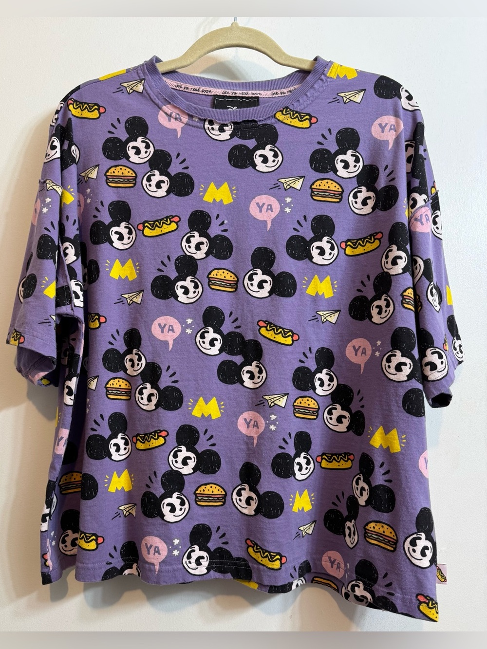 Disney Artist Series T-Shirt XL